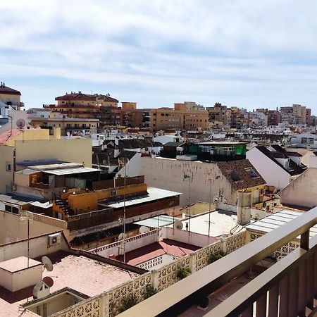 Apartamento En el centro y al lado de la playa Fuengirola Exterior foto