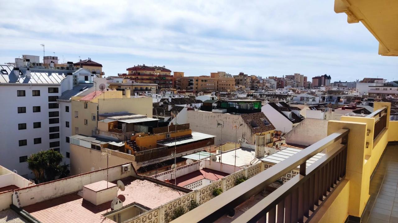 Apartamento En el centro y al lado de la playa Fuengirola Exterior foto