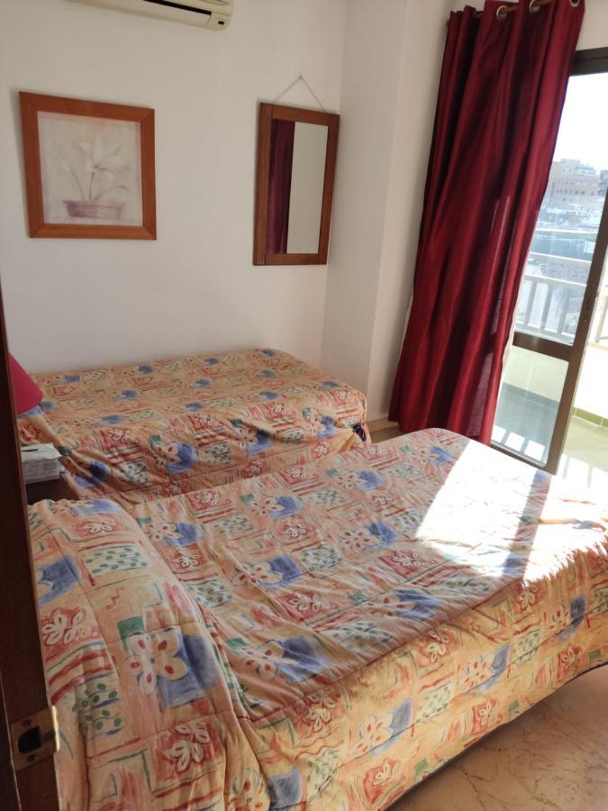 Apartamento En el centro y al lado de la playa Fuengirola Exterior foto
